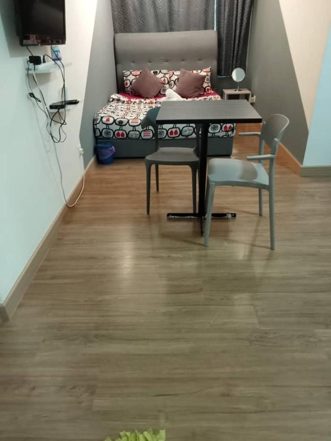 Saville Next To Mrt Sri Raya Station Cheras